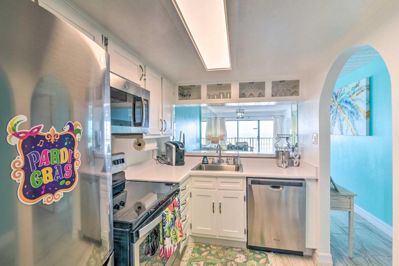 Apartamento Oceanfront With Balcony And View! *