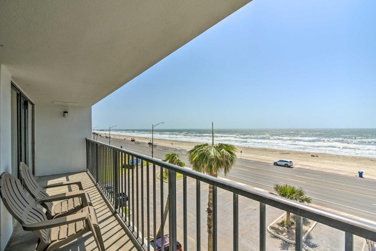 Oceanfront With Balcony And View! Appartement Galveston